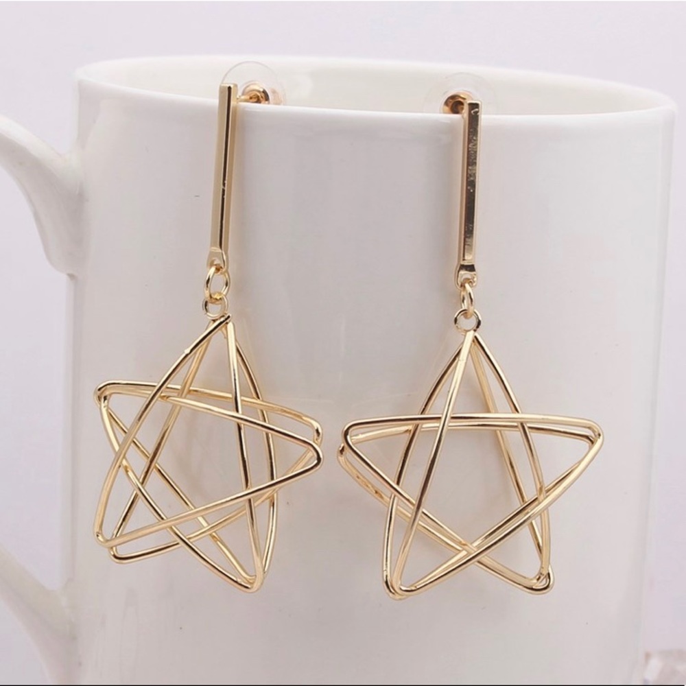 Hollow 3D Star Stud Drop Earrings